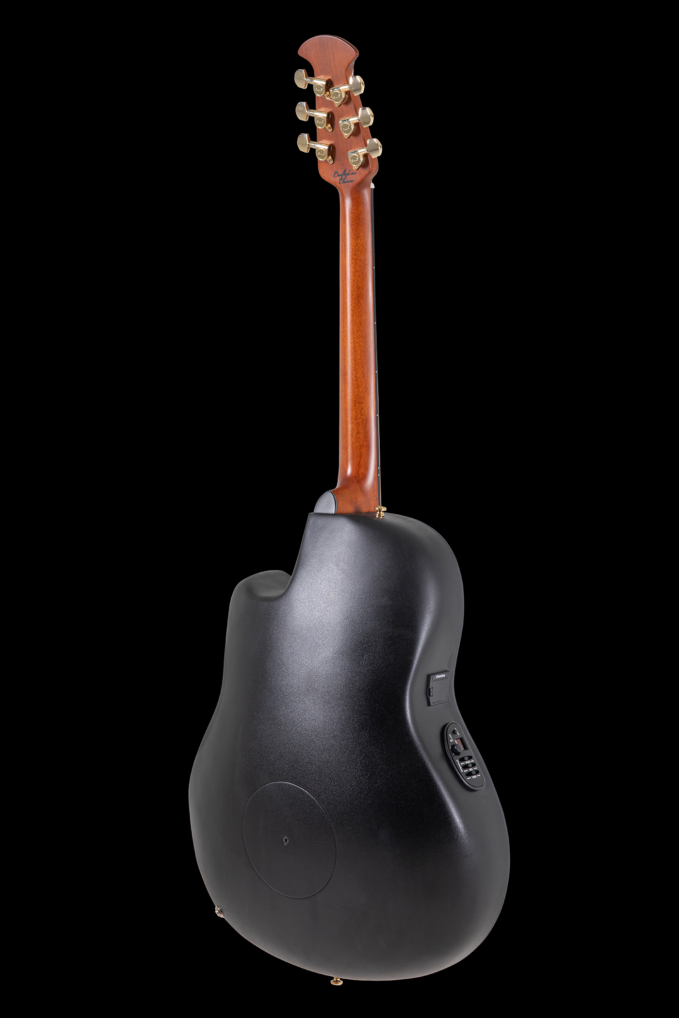 Ovation E-Acoustic Guitar Celebrity Elite Plus Mid Cutaway