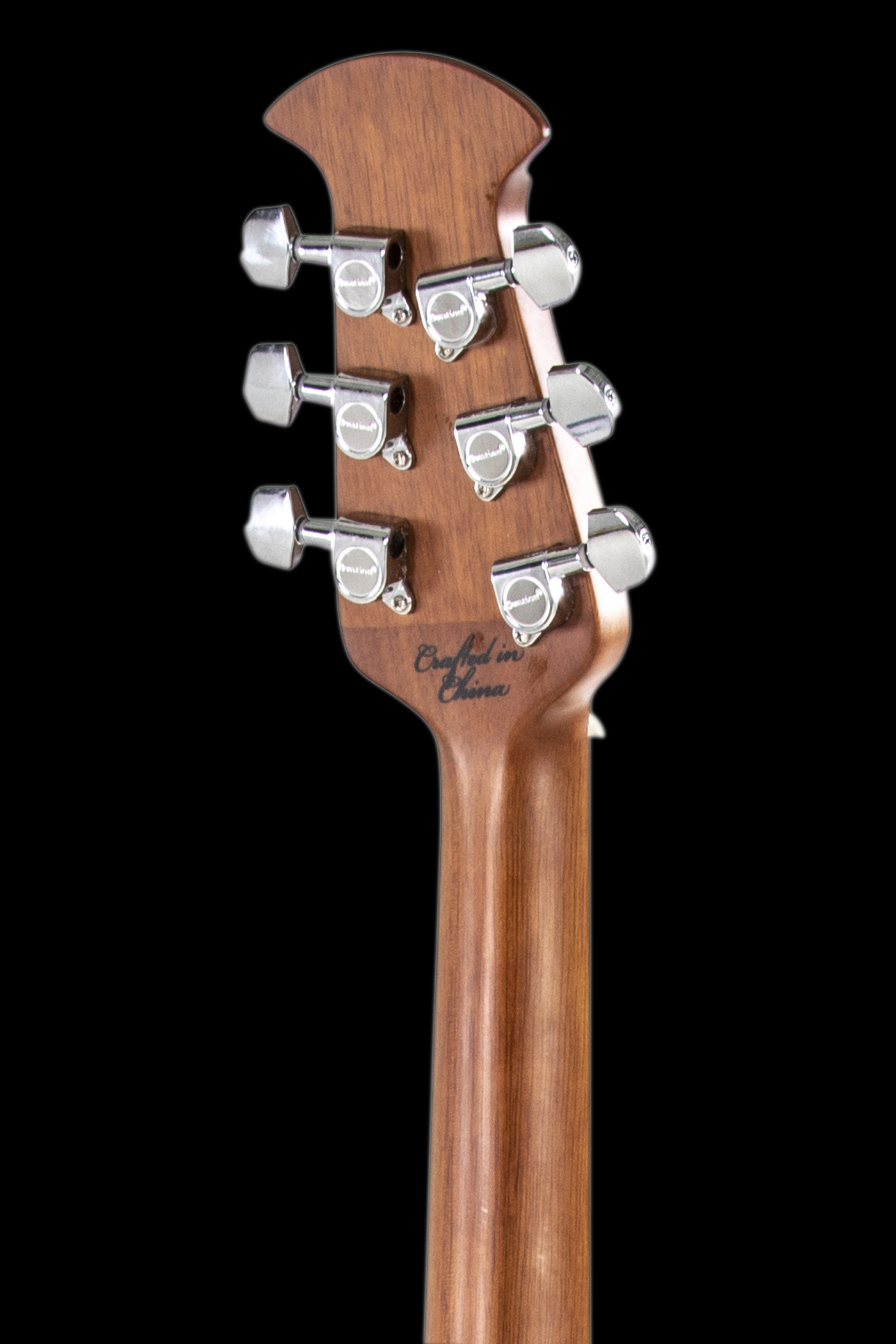 Ovation E-Acoustic Guitar Celebrity Standard Plus Super Shallow