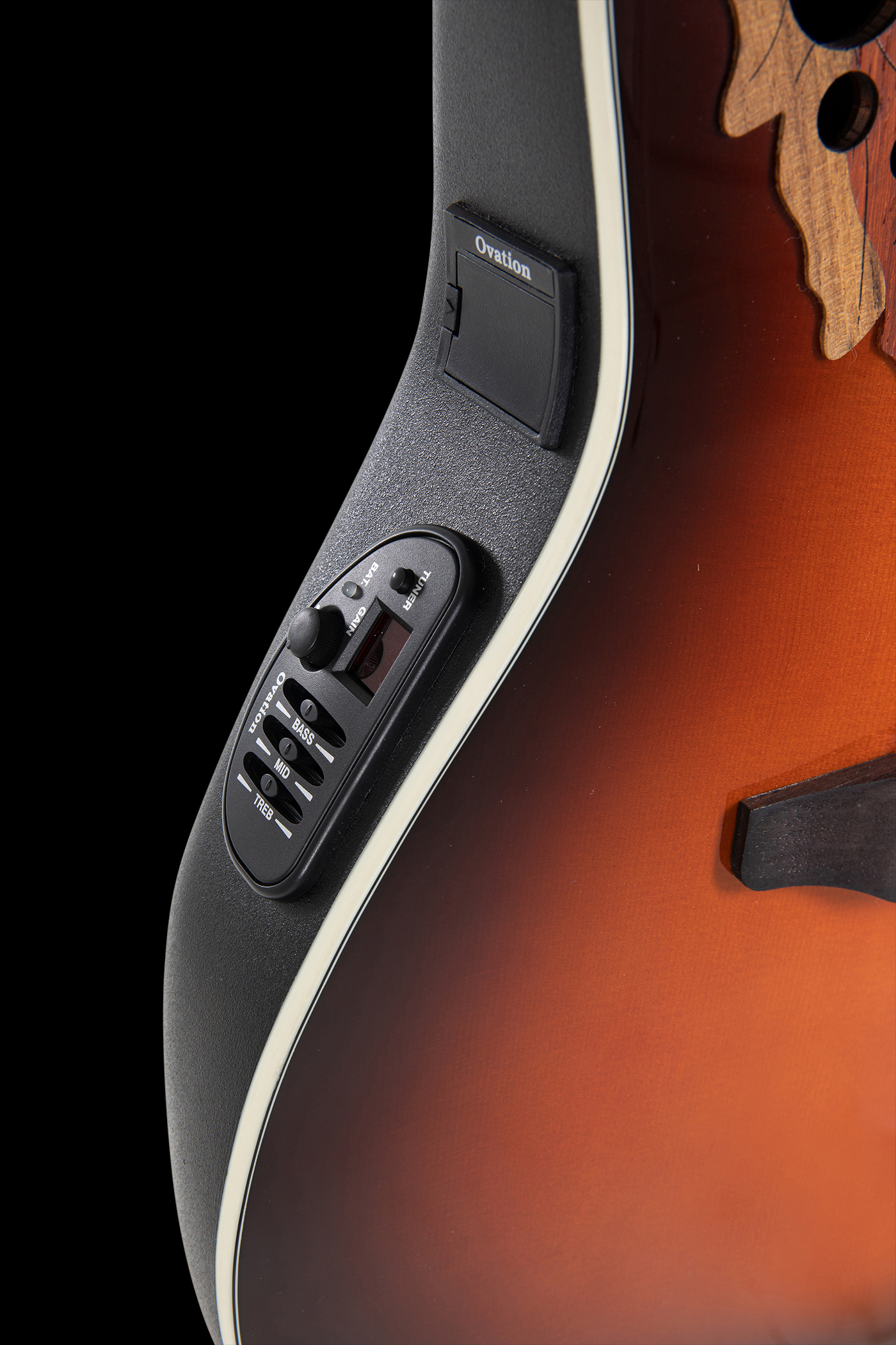 Ovation E-Acoustic Guitar Celebrity Elite Super Shallow Cutaway